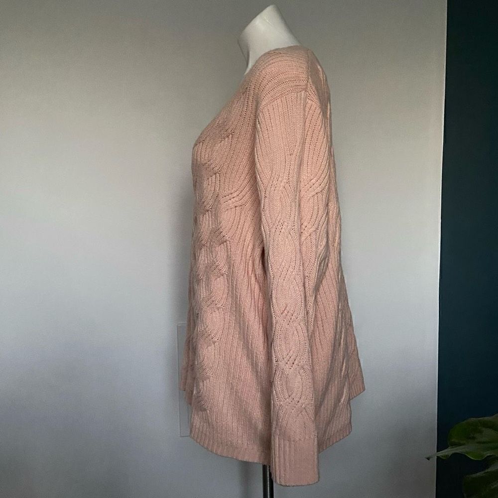 Calvin Klein Pink Knit V Neck Sweater - Picture 4 of 10